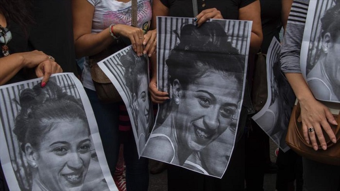 Uruguayos marchan para condenar violencia contra mujeres